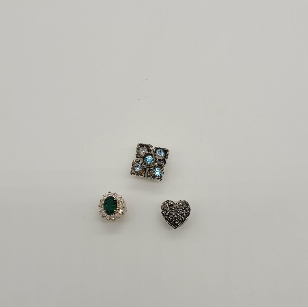 Crocs Jibbitz Charms 3pcs - Picture 2 of 3